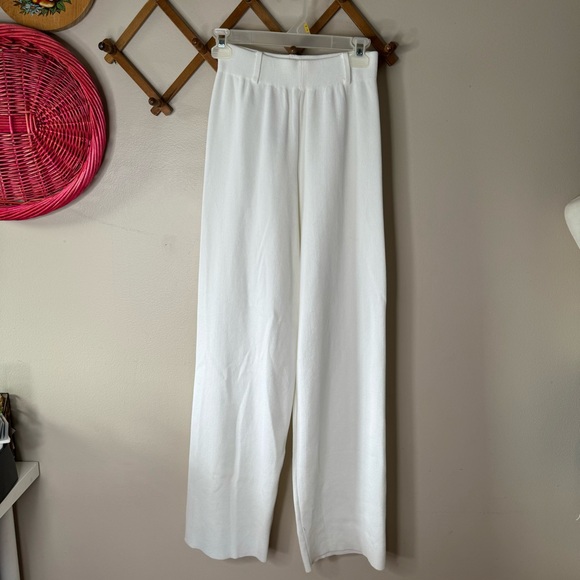 4th & Reckless Nordstrom super high waist wide leg ribbed white pants - Picture 1 of 10